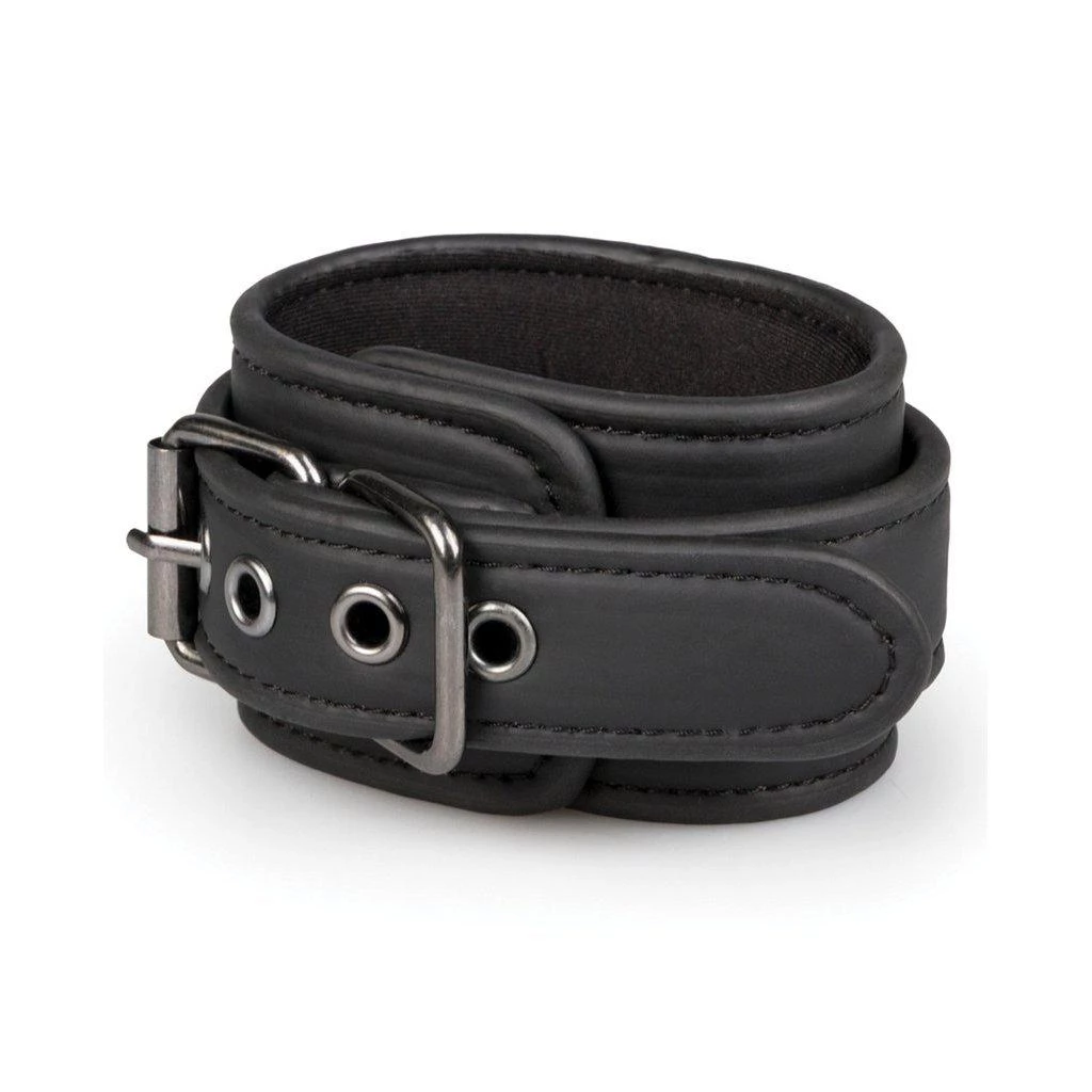 Edc Internet Bv Easy Toys Faux Leather Handcuffs 5 Edc Internet Bv Easy Toys Faux Leather Handcuffs