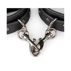 Edc Internet Bv Easy Toys Faux Leather Handcuffs 10 Edc Internet Bv Easy Toys Faux Leather Handcuffs