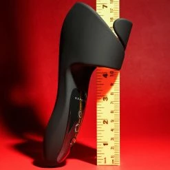 Evolved Novelties INC Male Masturbators Gender X The Embrace Vibrating Stroker 28 Evolved Novelties INC Male Masturbators Gender X The Embrace Vibrating Stroker