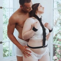 Sportsheets International Bondage Sportsheets Neck & Wrist Restraint